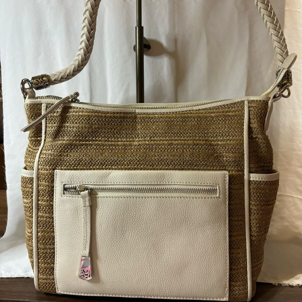 **Brighten your bag, white straw organizer - Picture 1 of 8